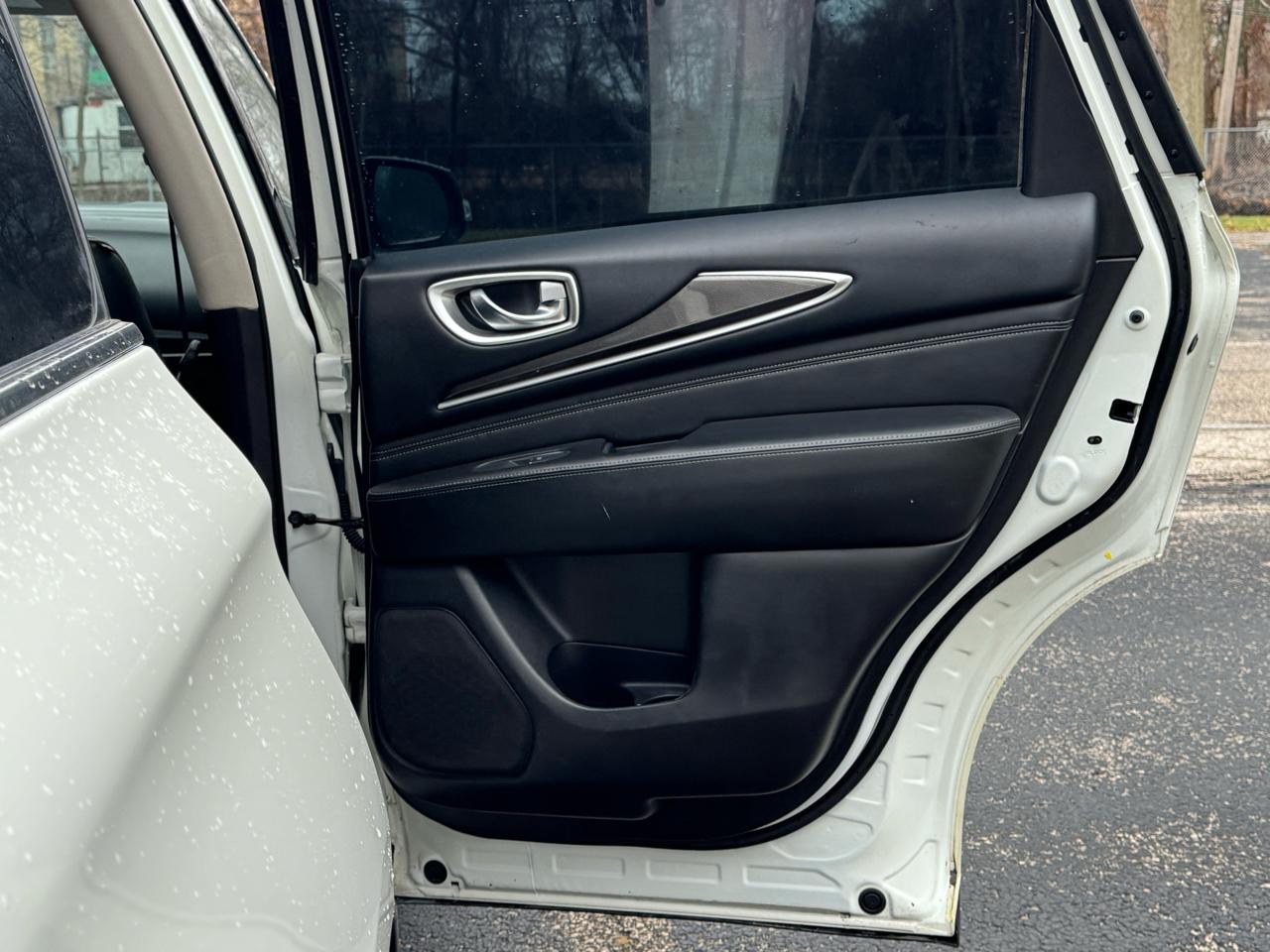 Infiniti QX60 LUXE AWD 2019