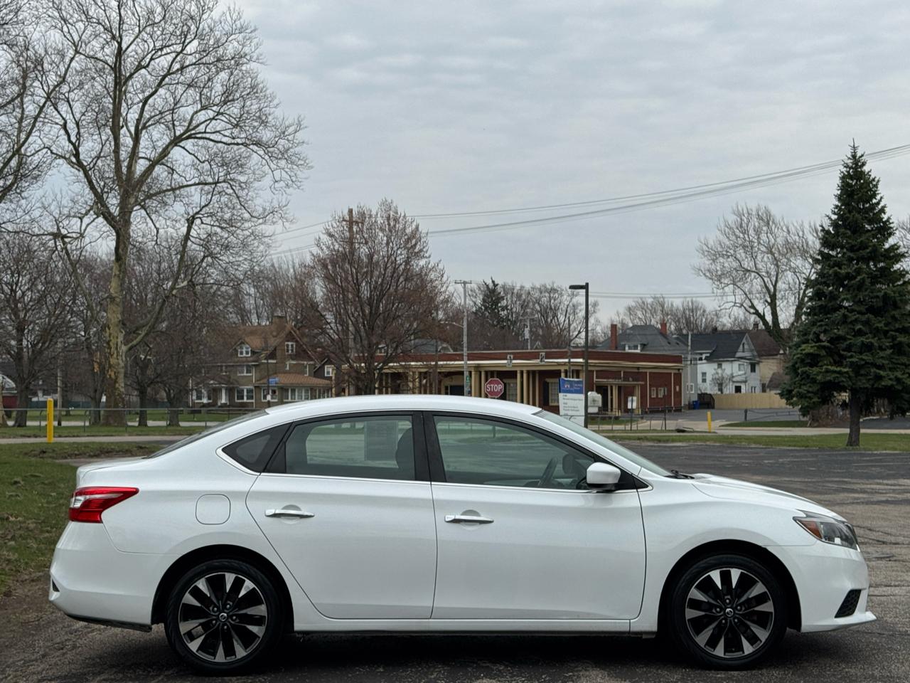 Nissan Sentra S CVT 2018