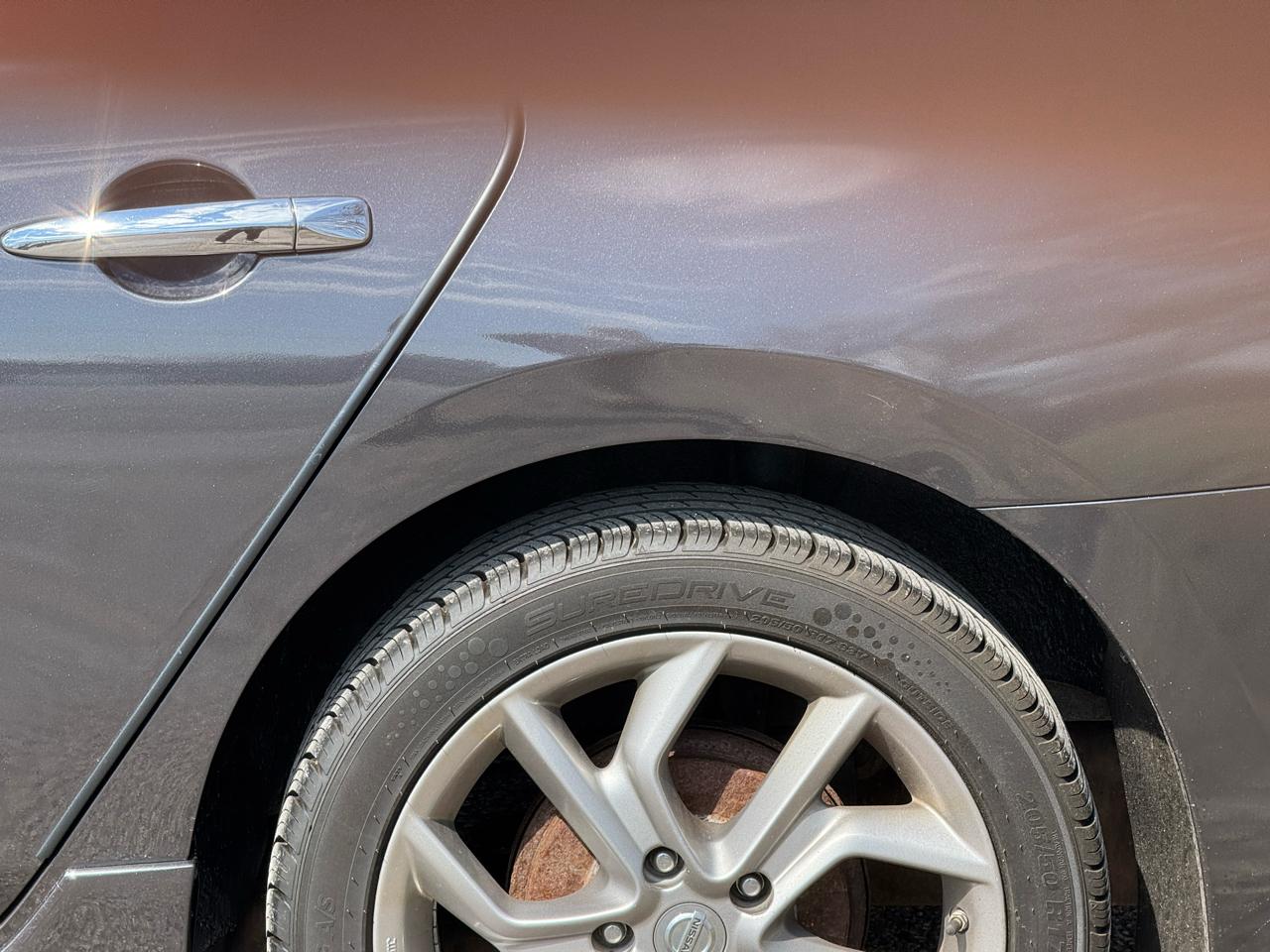 Nissan Sentra SR 4D Sedan 2013