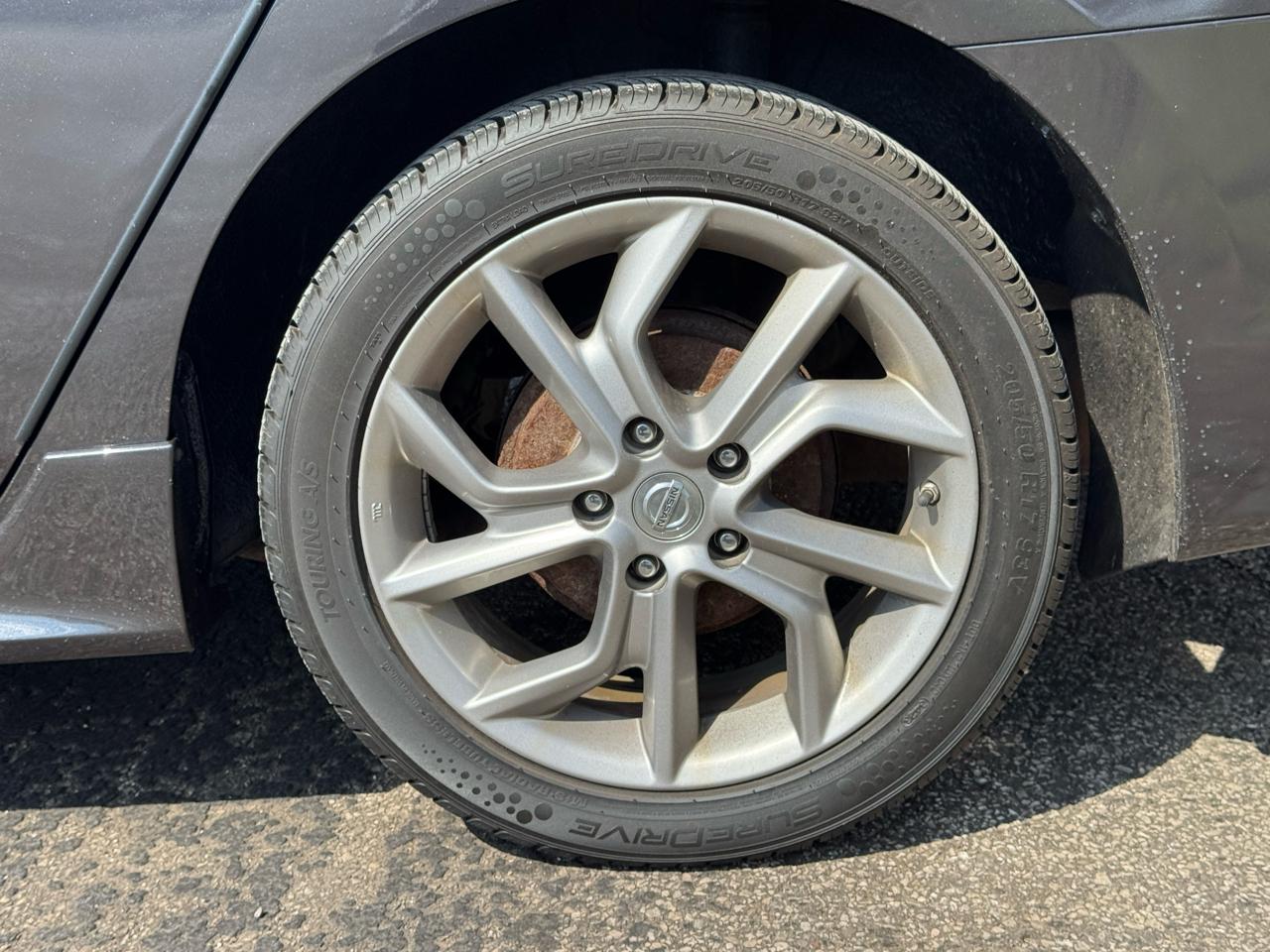 Nissan Sentra SR 4D Sedan 2013