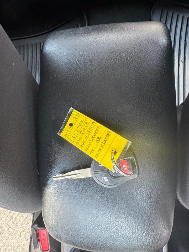 Nissan Sentra SR 4D Sedan 2013