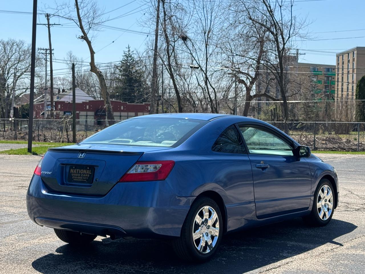 Honda Civic LX Coupe 5-Speed AT 2010