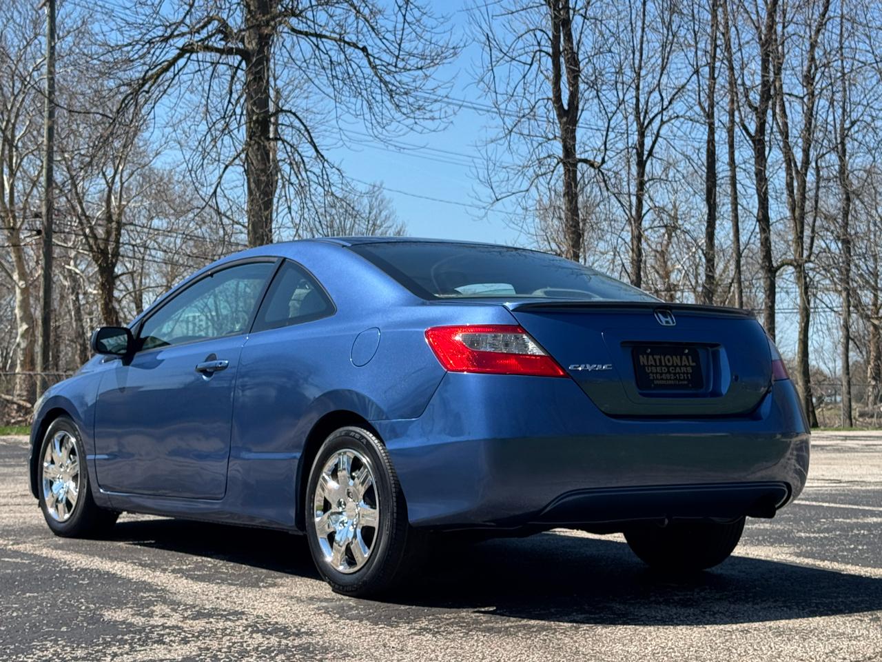 Honda Civic LX Coupe 5-Speed AT 2010