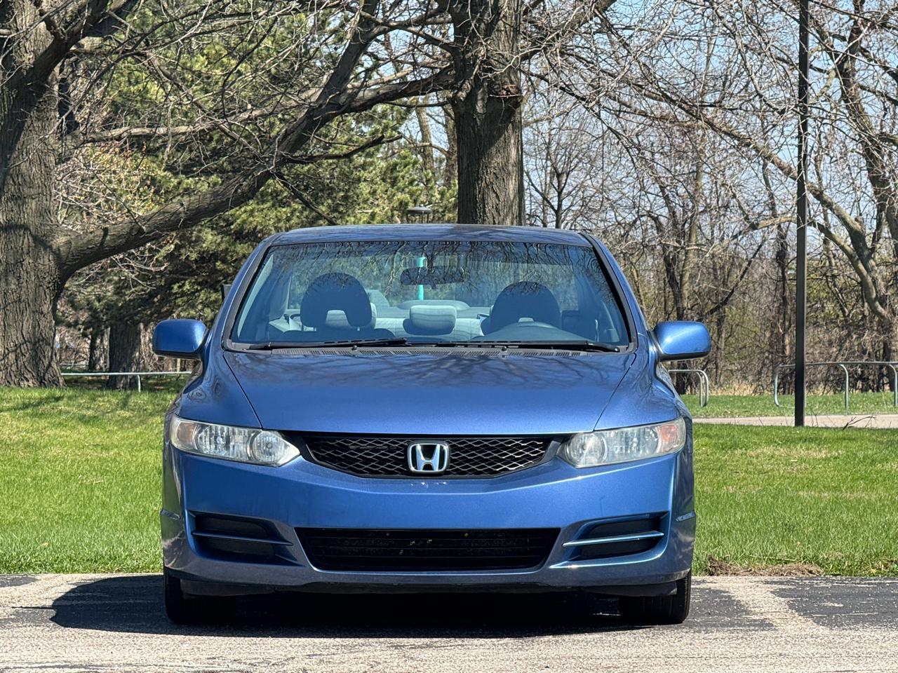 Honda Civic LX Coupe 5-Speed AT 2010