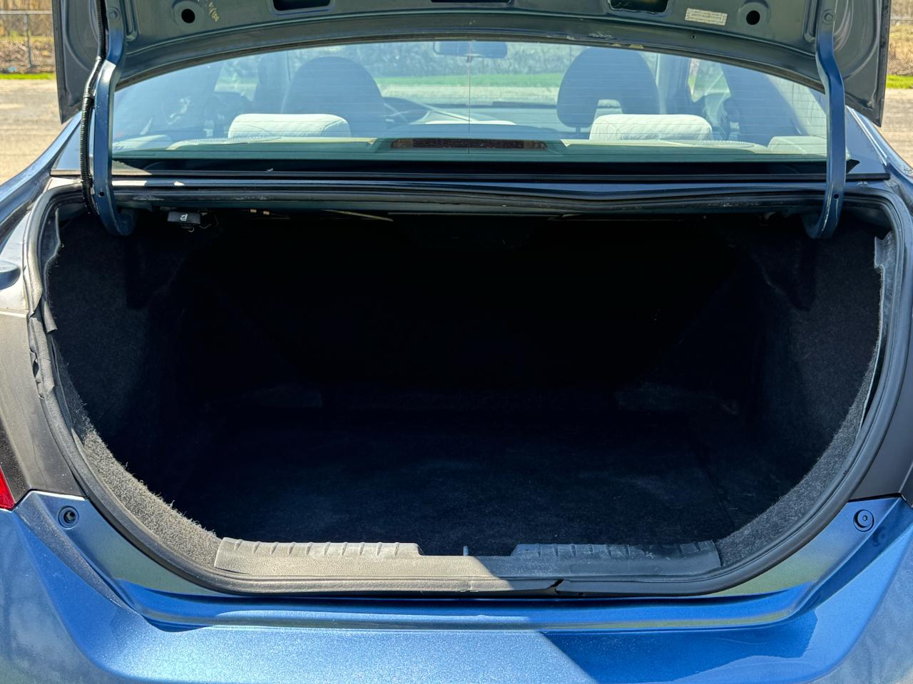 Honda Civic LX Coupe 5-Speed AT 2010