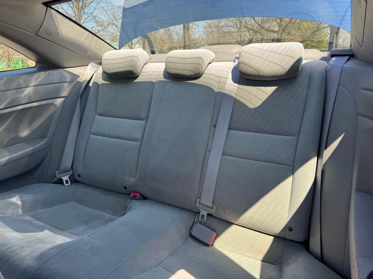 Honda Civic LX Coupe 5-Speed AT 2010
