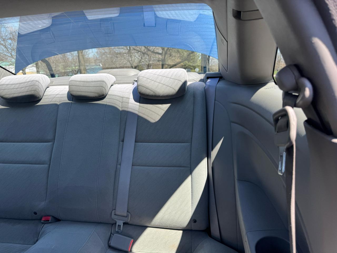 Honda Civic LX Coupe 5-Speed AT 2010