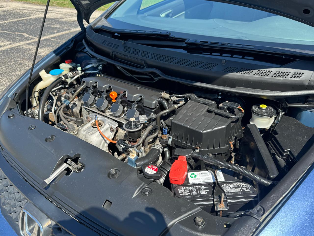 Honda Civic LX Coupe 5-Speed AT 2010