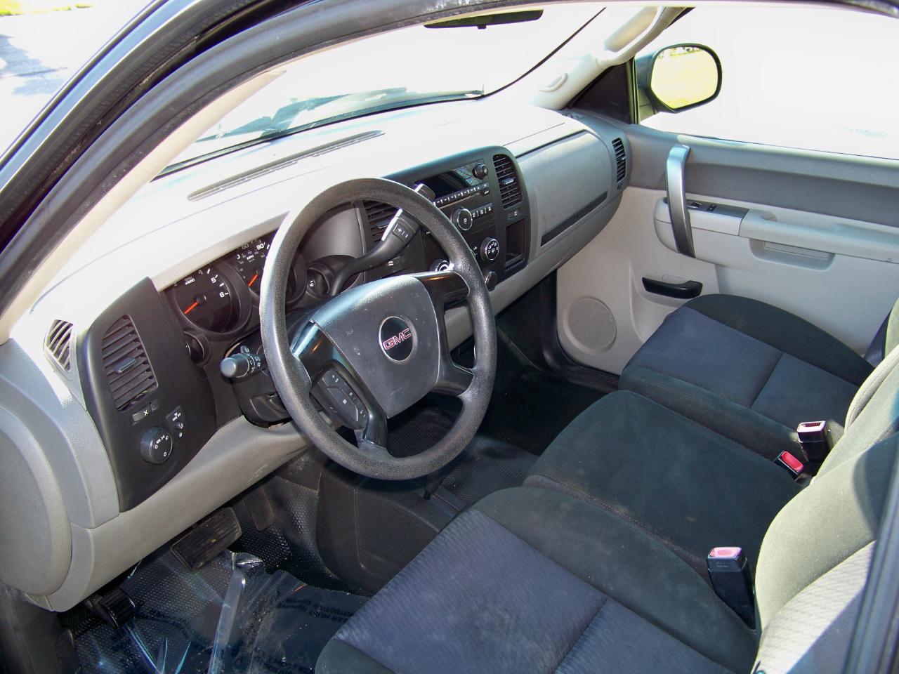 GMC Sierra 1500 Work Truck Long Box 4WD 2012