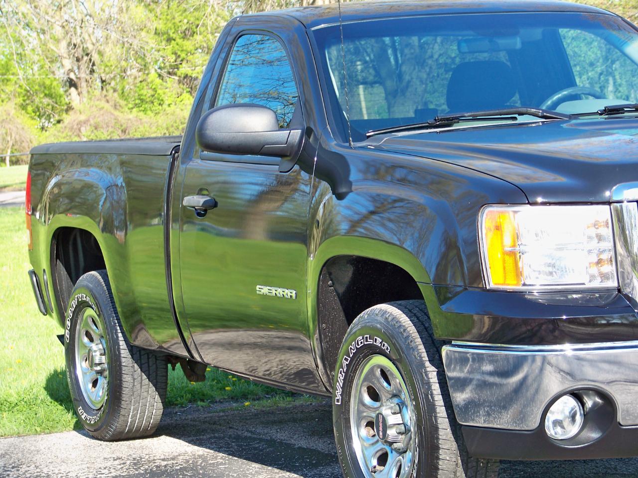 GMC Sierra 1500 Work Truck Long Box 4WD 2012