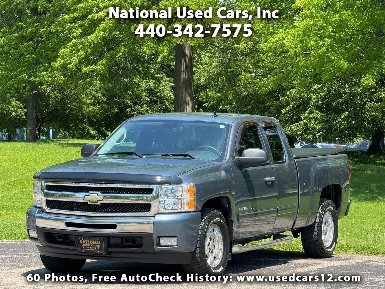 2011 Chevrolet Silverado 1500 LT Ext. Cab Long Box 4WD