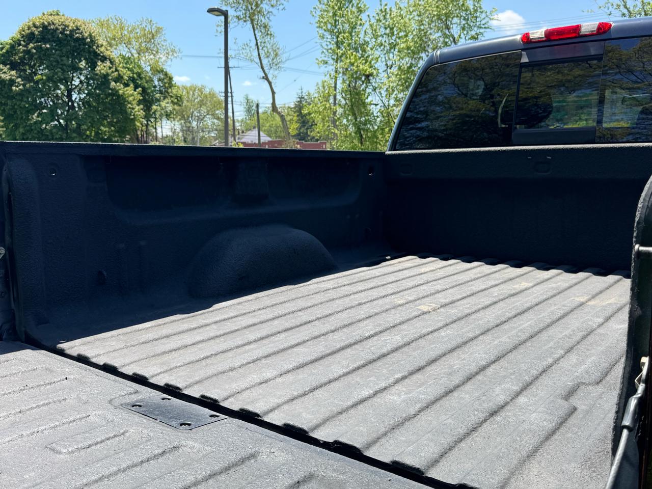 GMC Sierra 2500HD Denali Crew Cab 4WD 2011