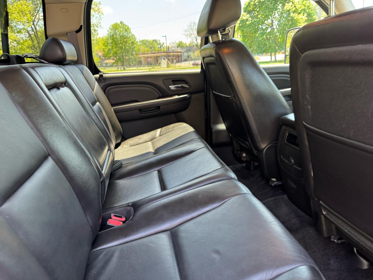 GMC Sierra 2500HD Denali Crew Cab 4WD 2011