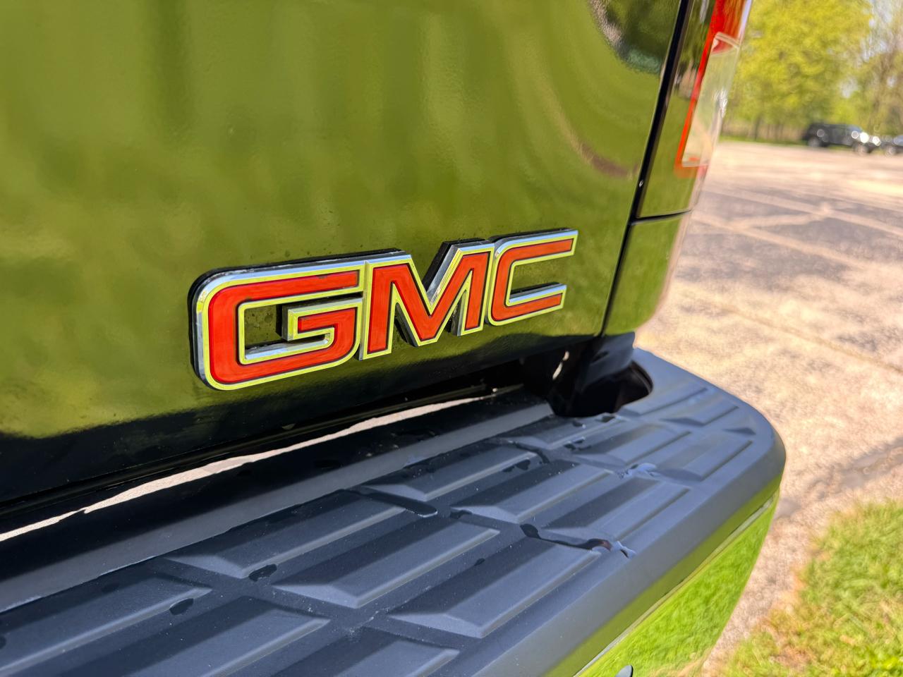 GMC Sierra 2500HD Denali Crew Cab 4WD 2011
