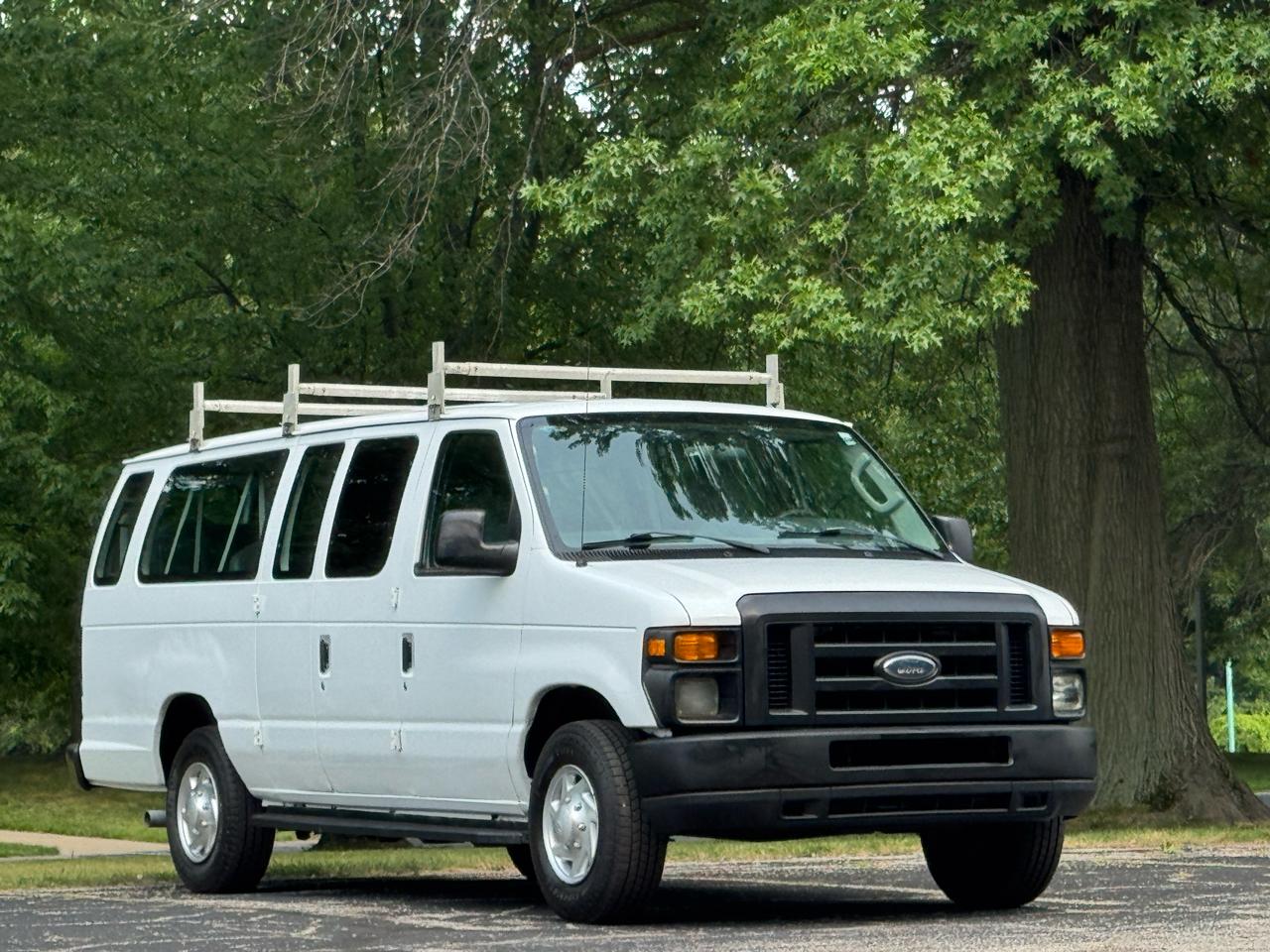 Ford Econoline  2010