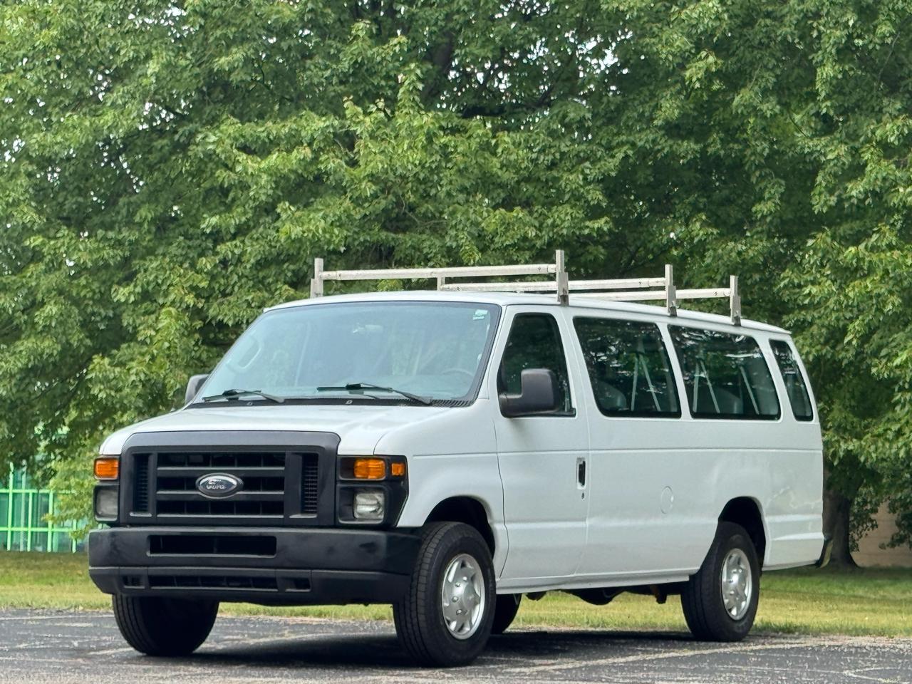 Ford Econoline  2010