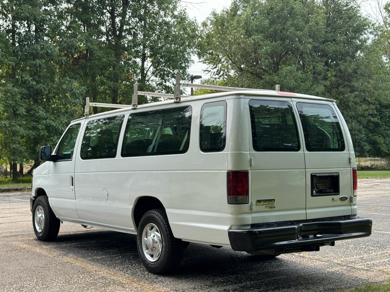 Ford Econoline  2010