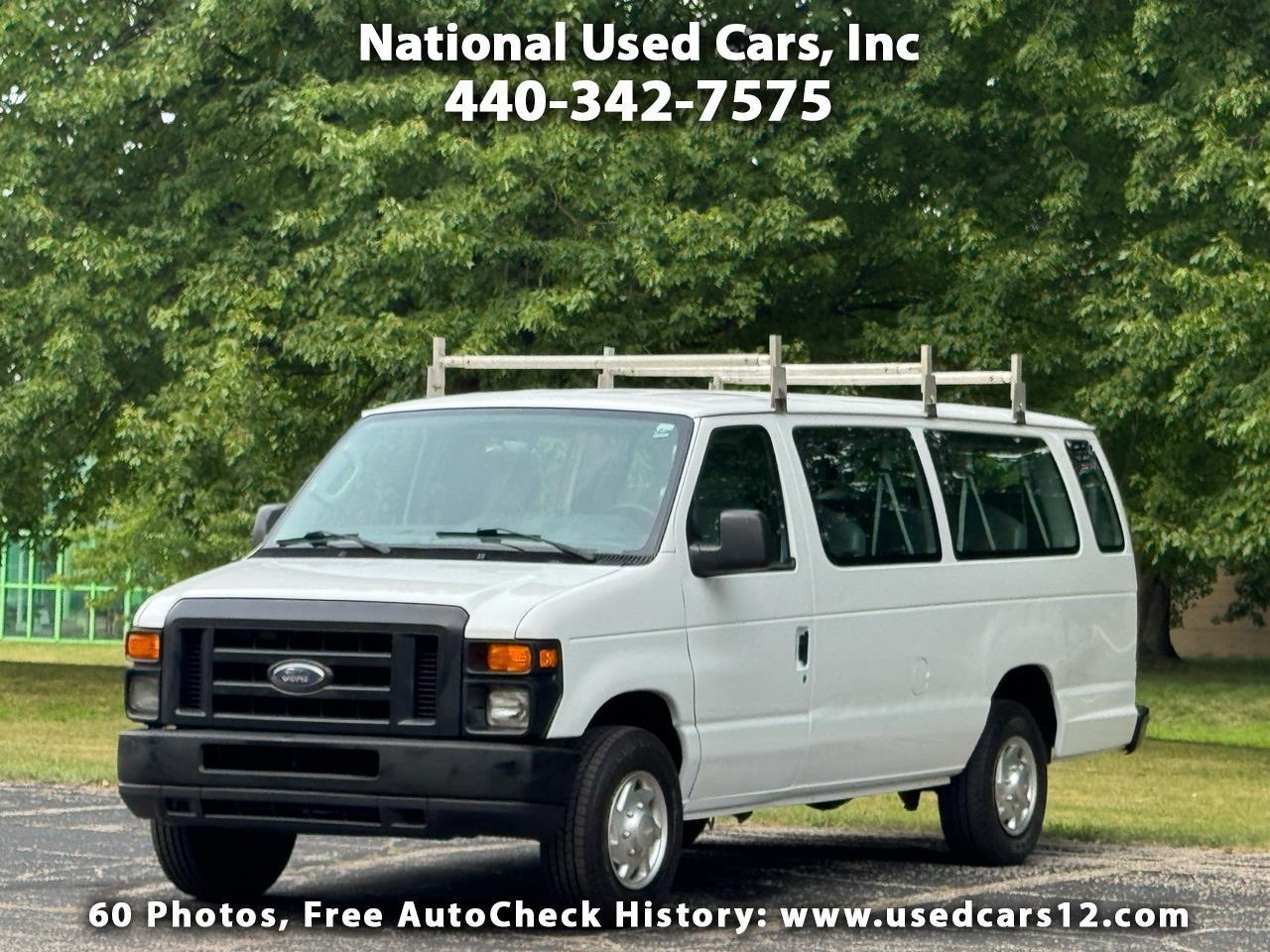 2010 Ford Econoline E-350 XL Super Duty Extended. 15 Passenger Van