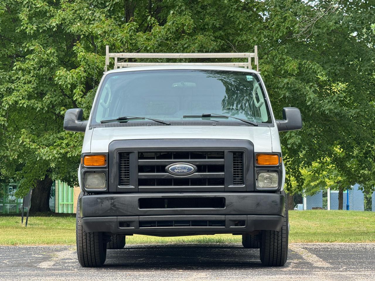 Ford Econoline  2010