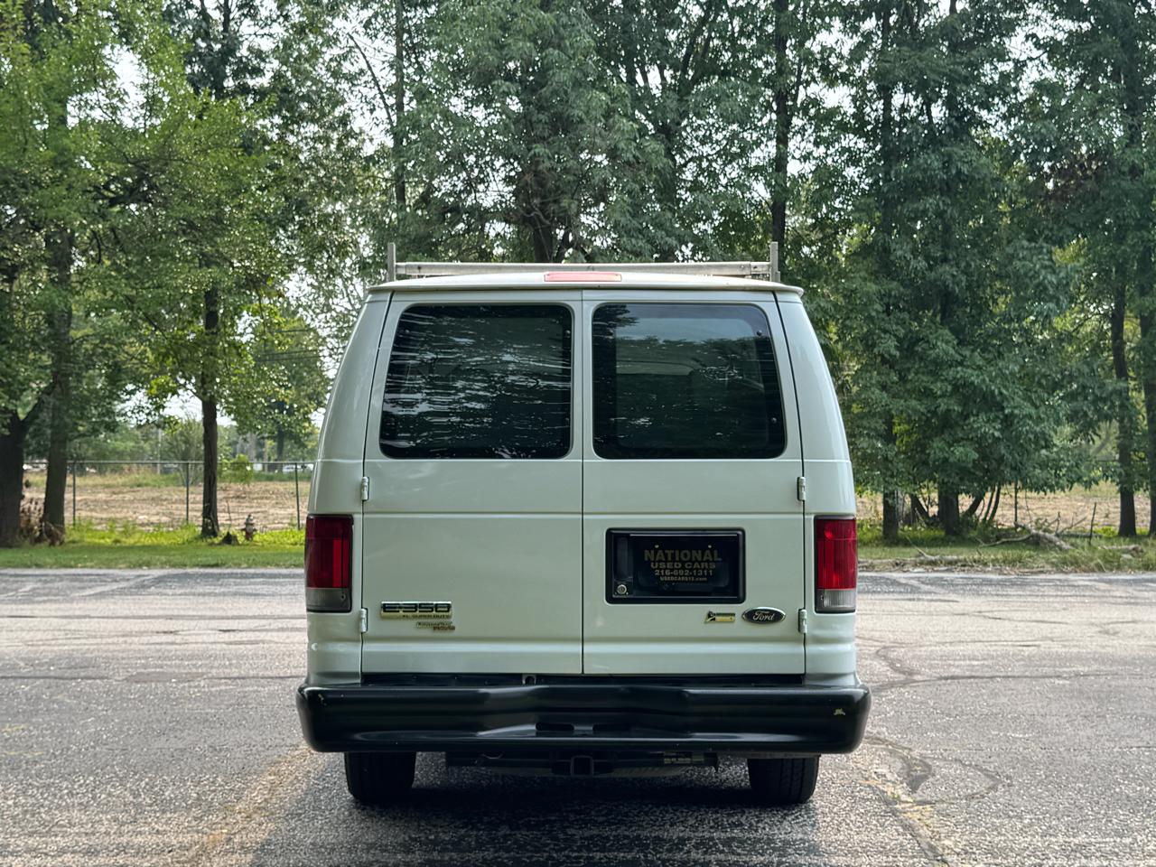 Ford Econoline  2010