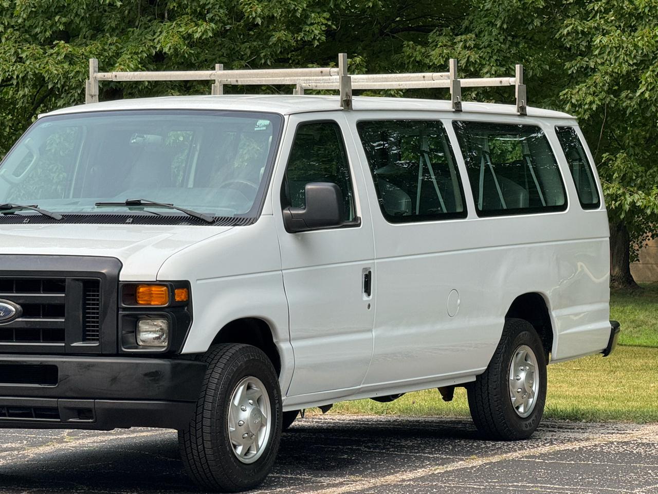 Ford Econoline  2010