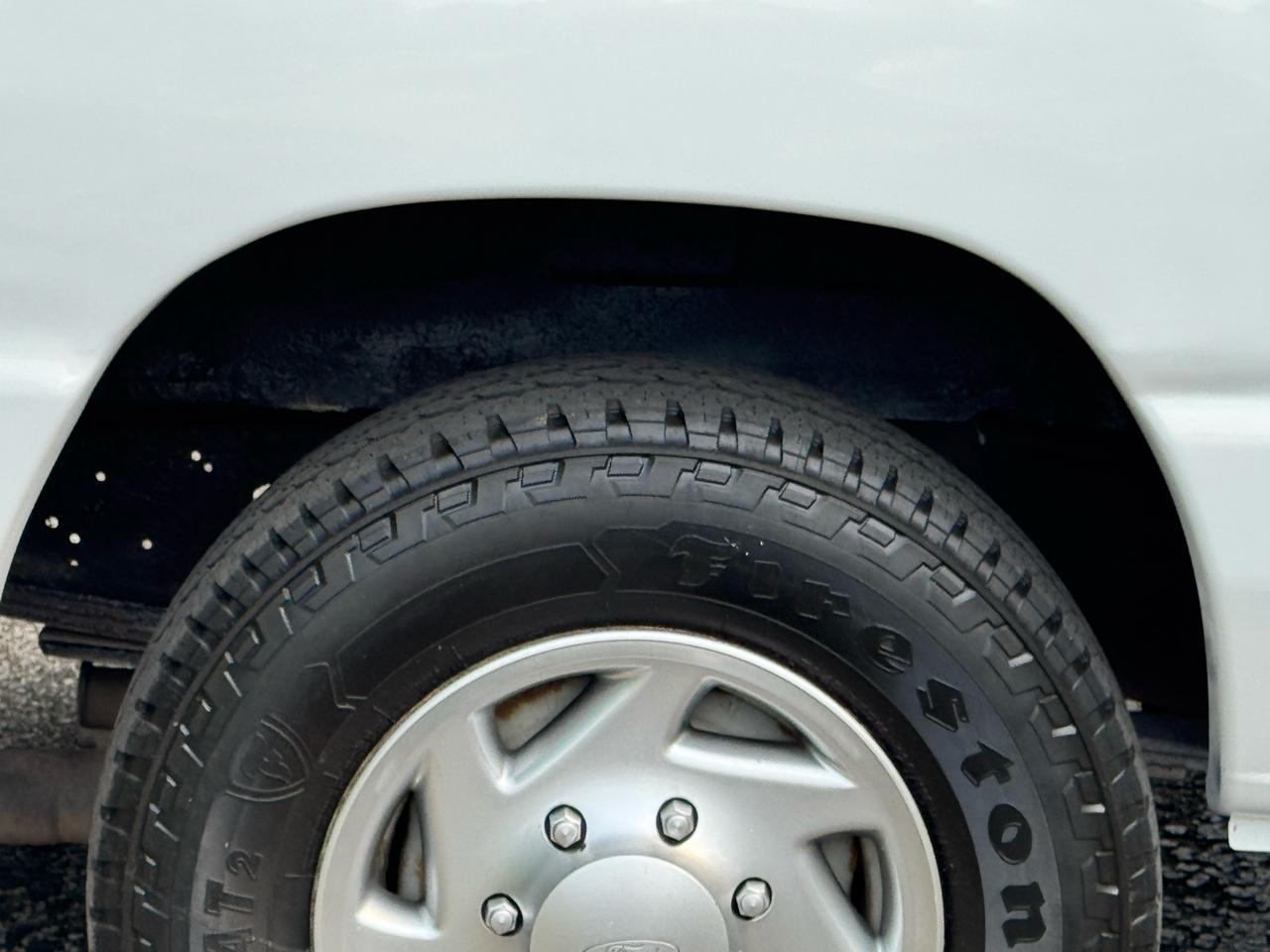 Ford Econoline  2010