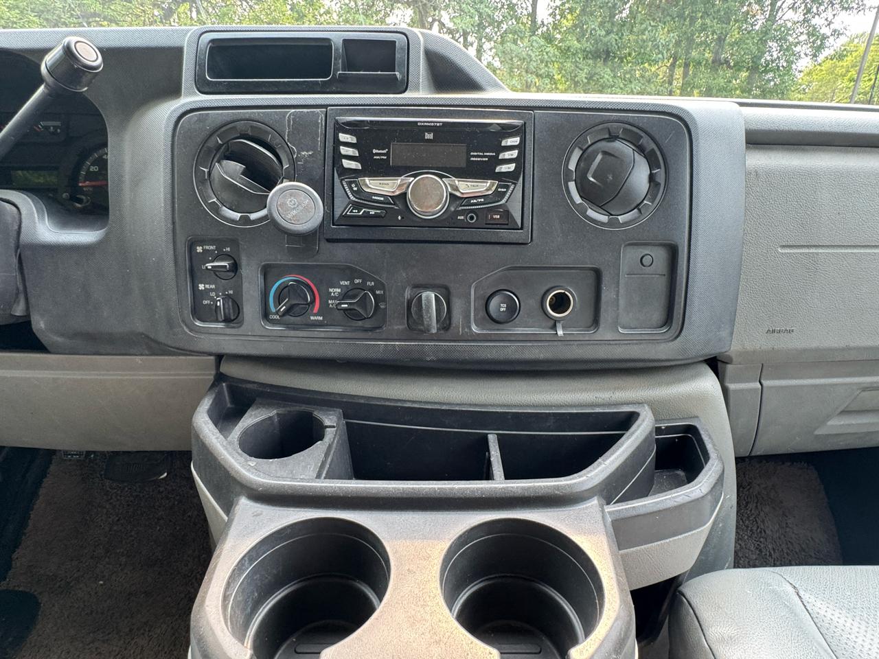 Ford Econoline  2010