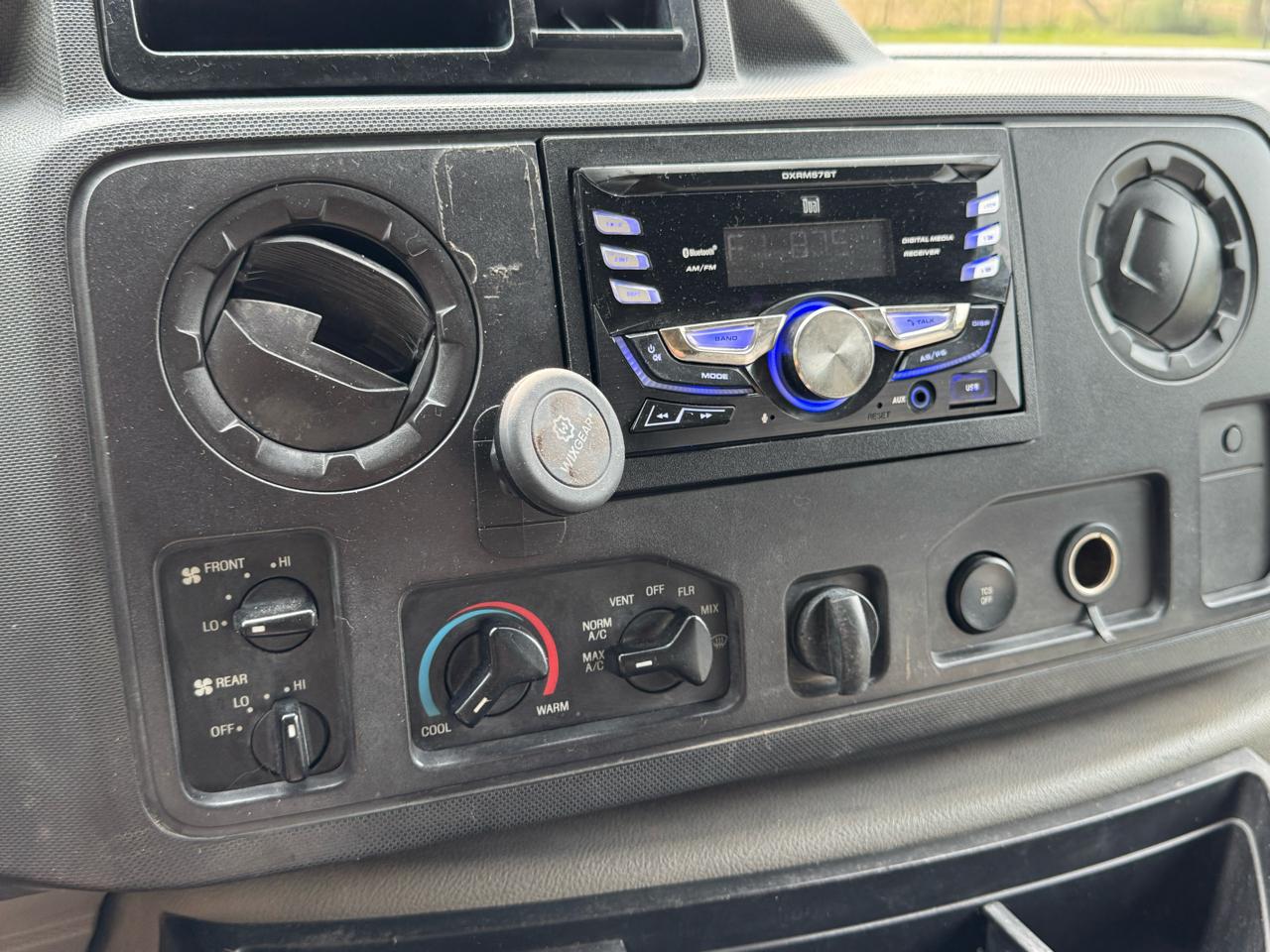 Ford Econoline  2010