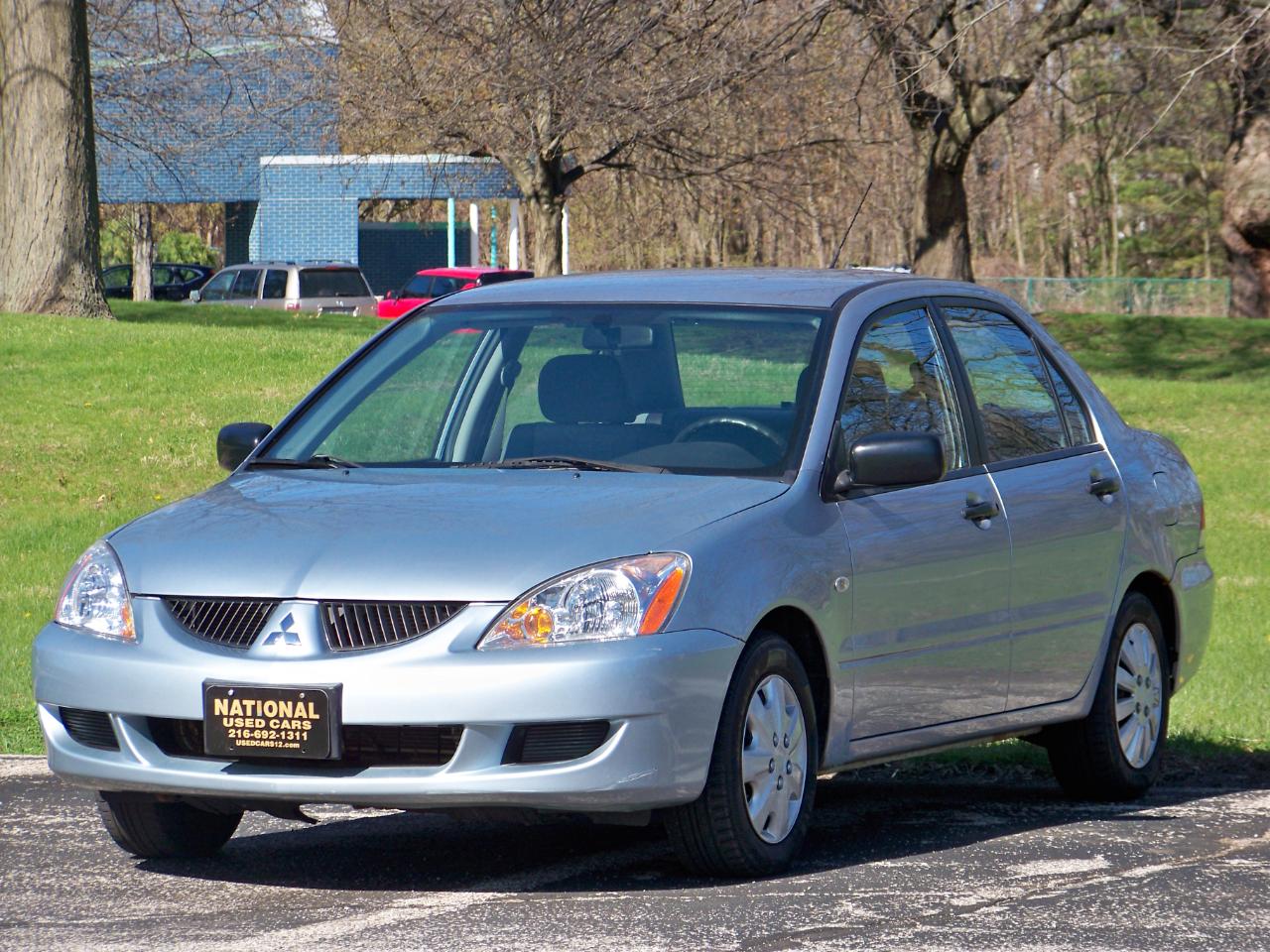 Mitsubishi Lancer ES 2005