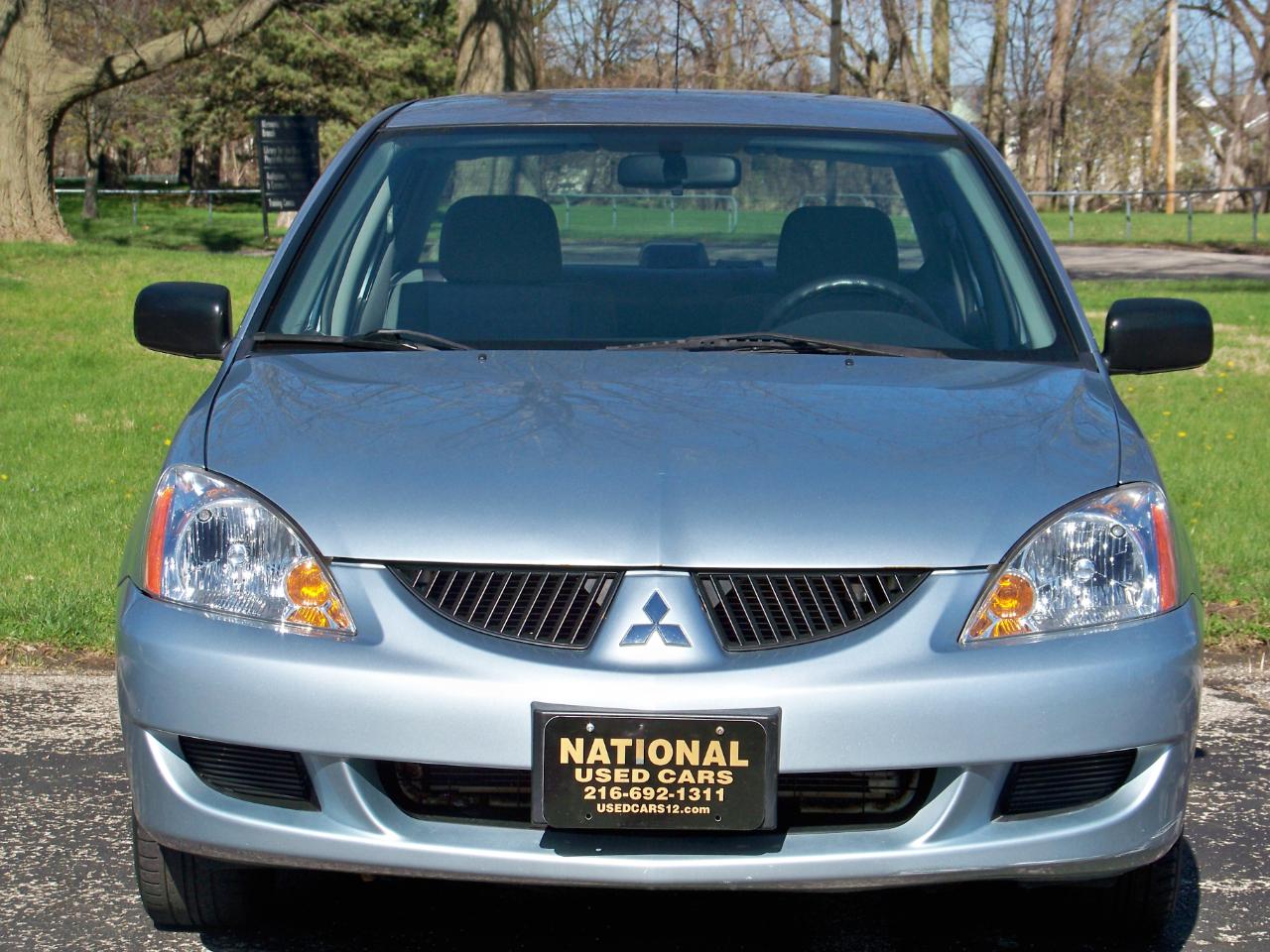 Mitsubishi Lancer ES 2005