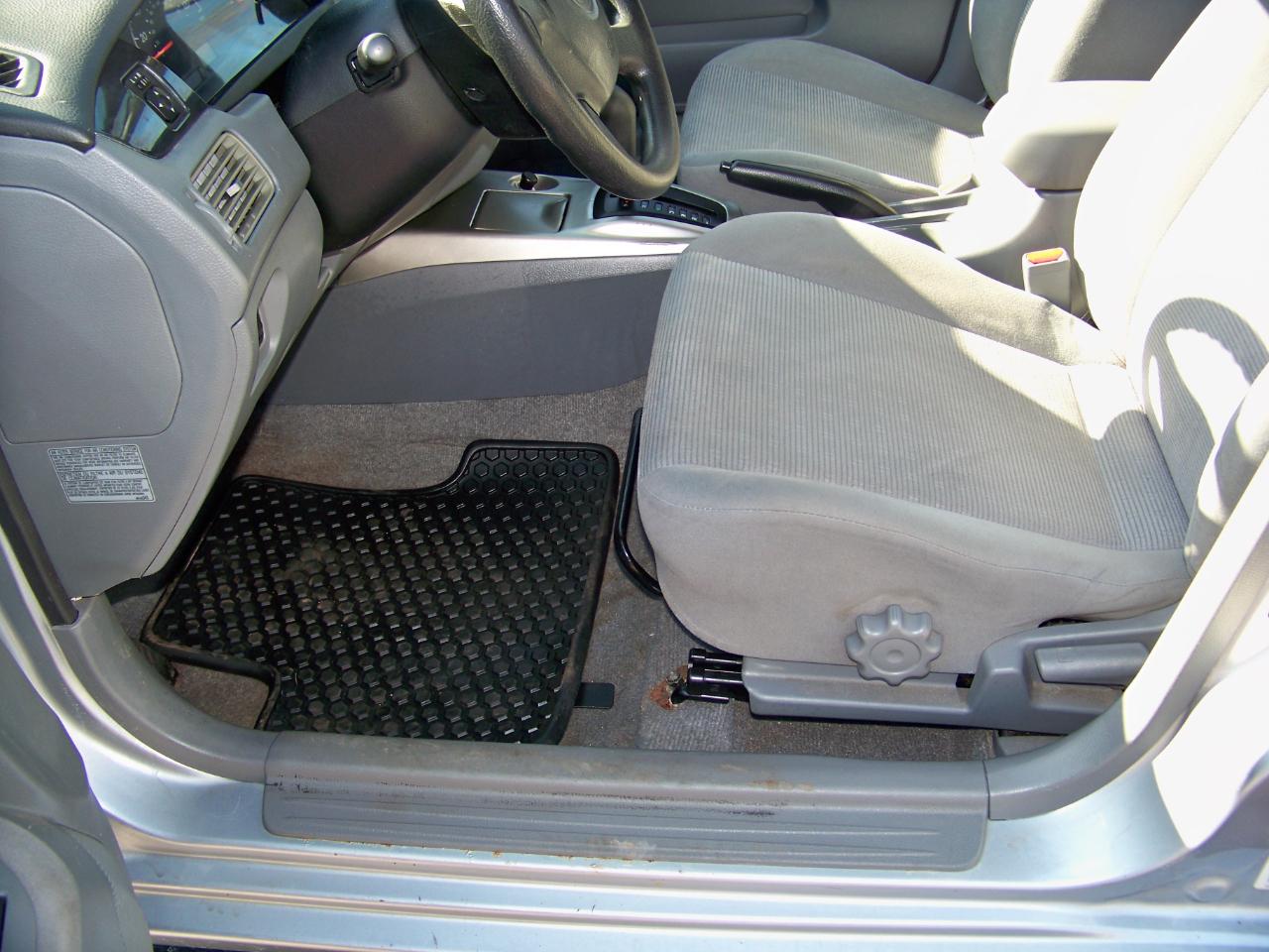 Mitsubishi Lancer ES 2005