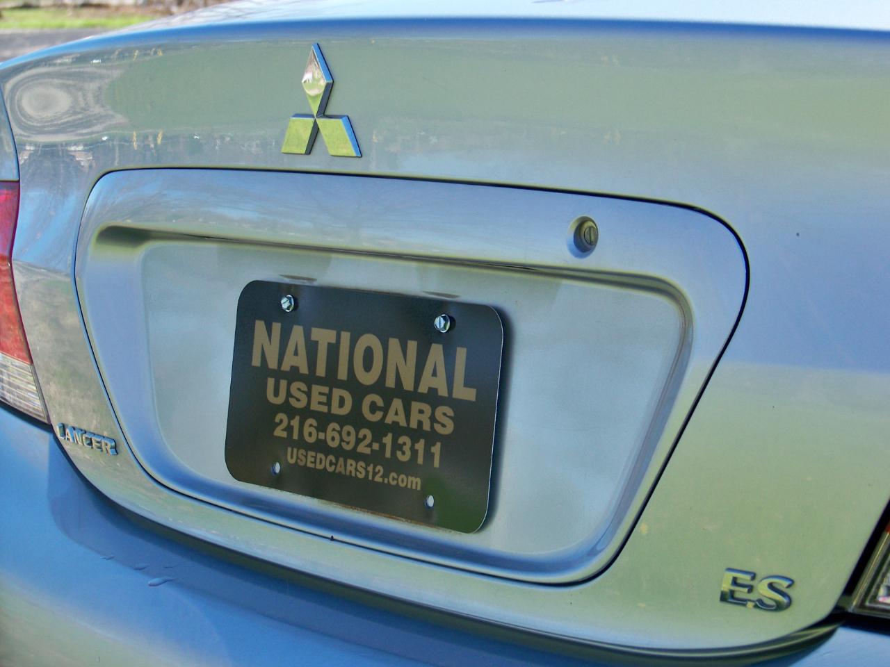 Mitsubishi Lancer ES 2005