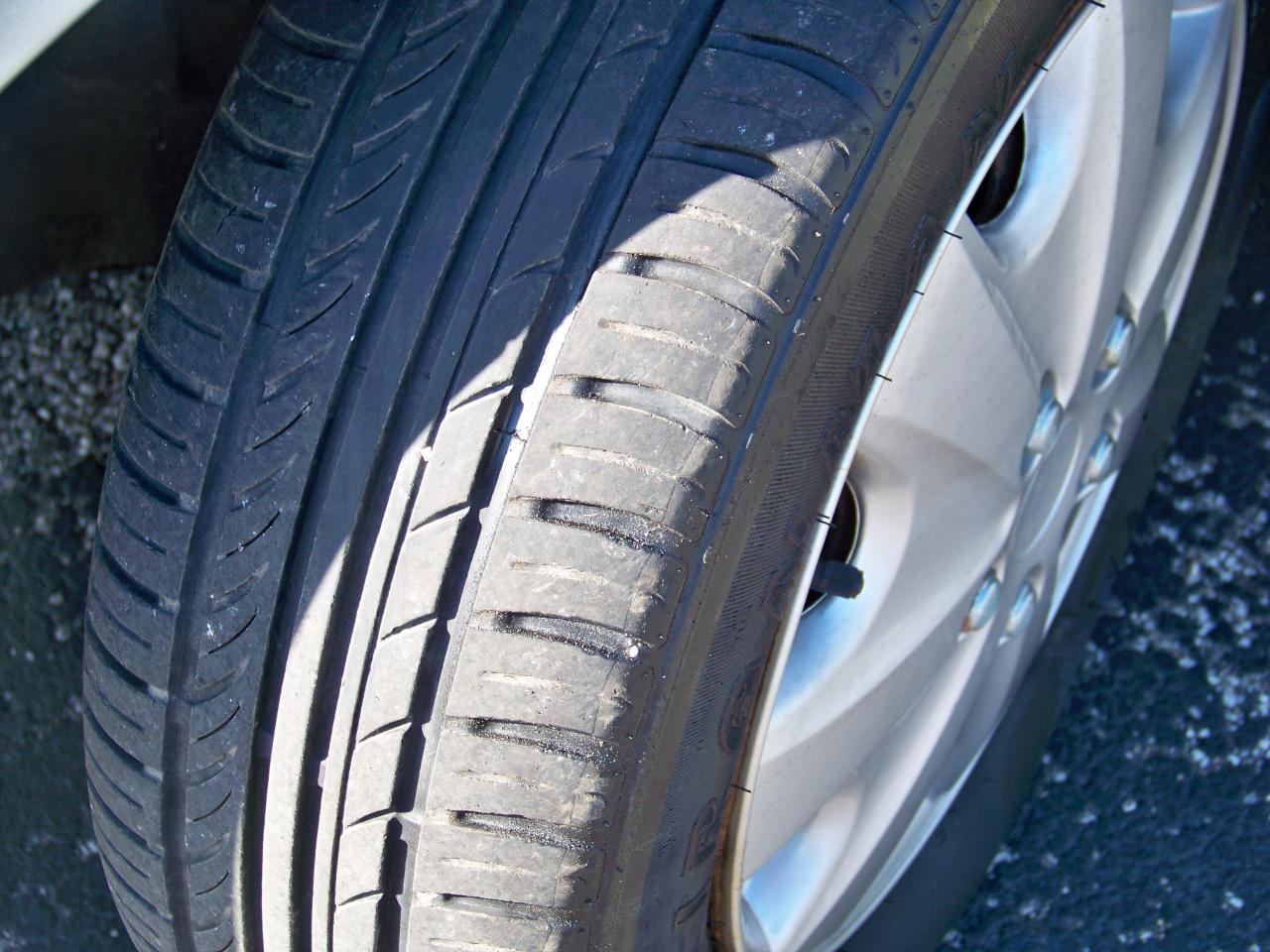 Mitsubishi Lancer ES 2005