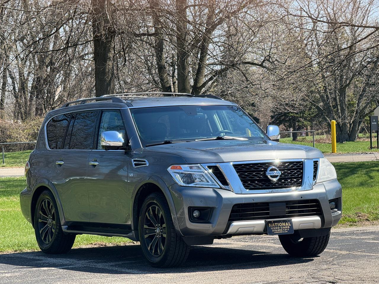 Nissan Armada Platinum AWD 2017