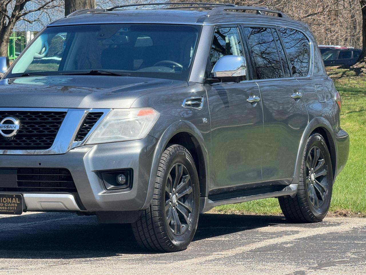 Nissan Armada Platinum AWD 2017