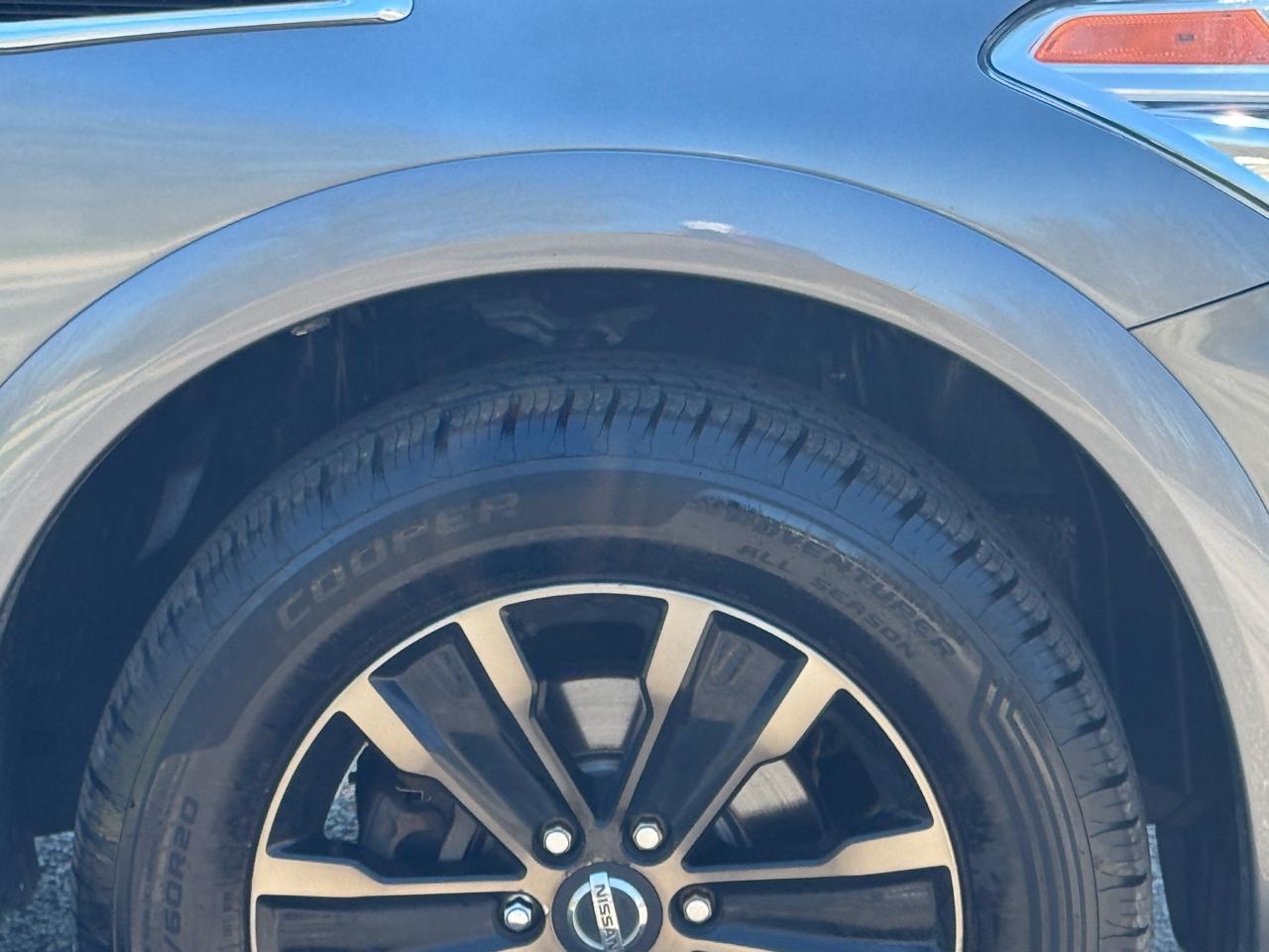 Nissan Armada Platinum AWD 2017