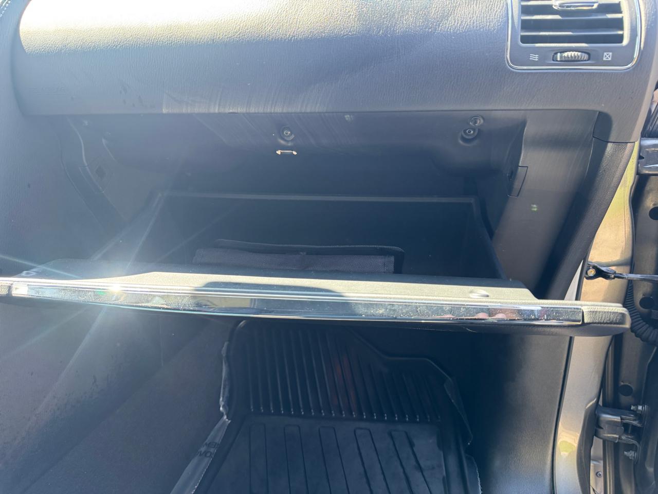 Nissan Armada Platinum AWD 2017