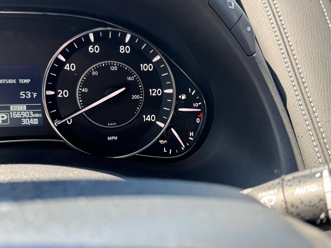 Nissan Armada Platinum AWD 2017