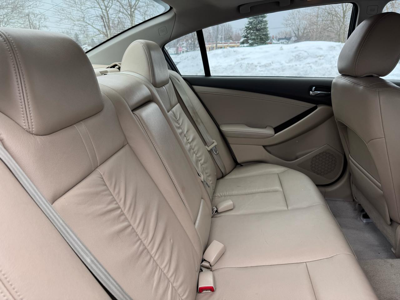 Nissan Altima 2.5 S 2011