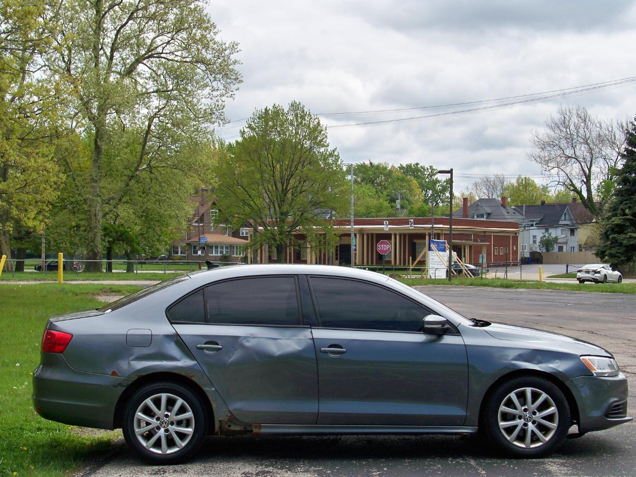 Volkswagen Jetta SE 2012