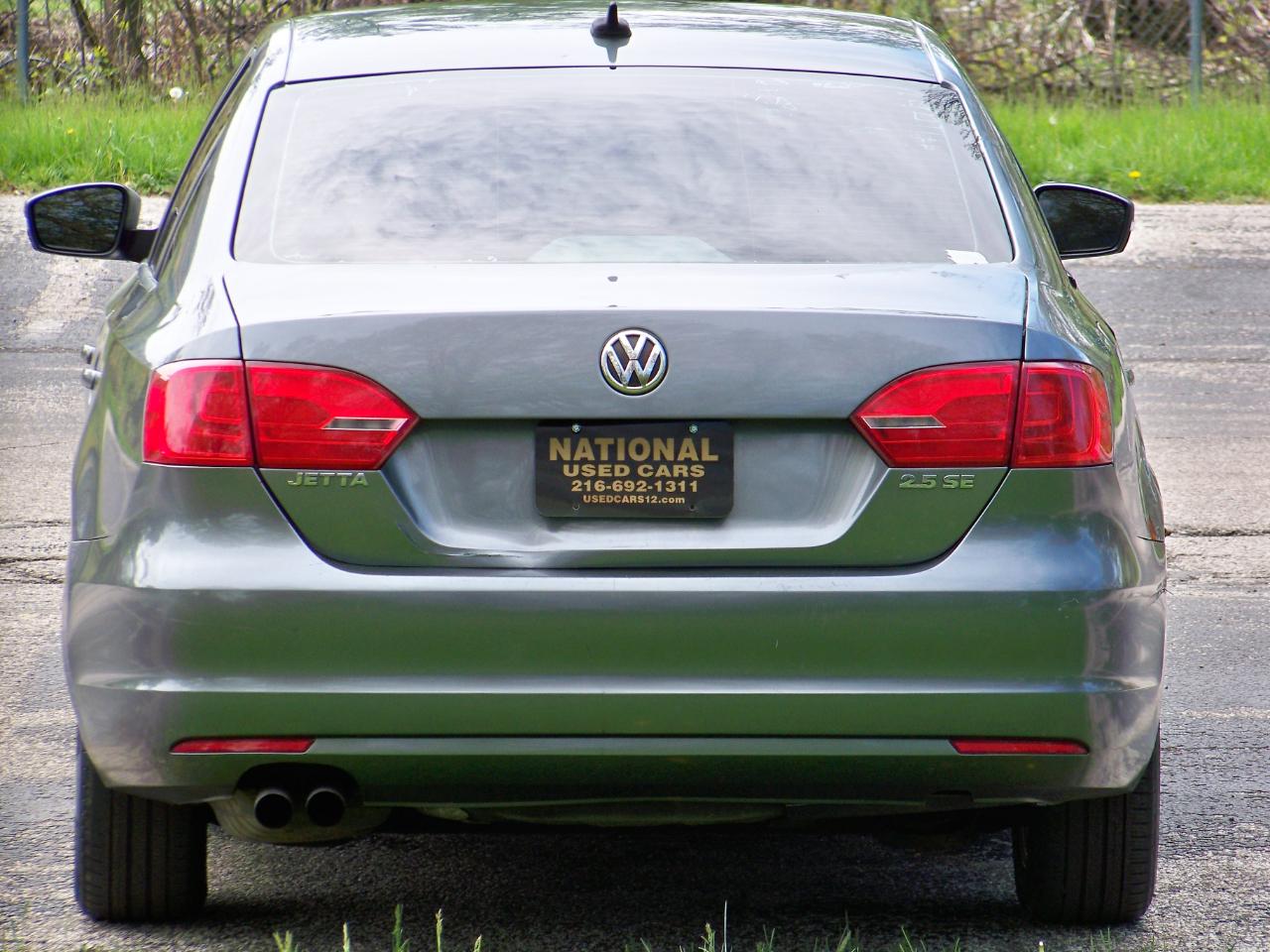 Volkswagen Jetta SE 2012
