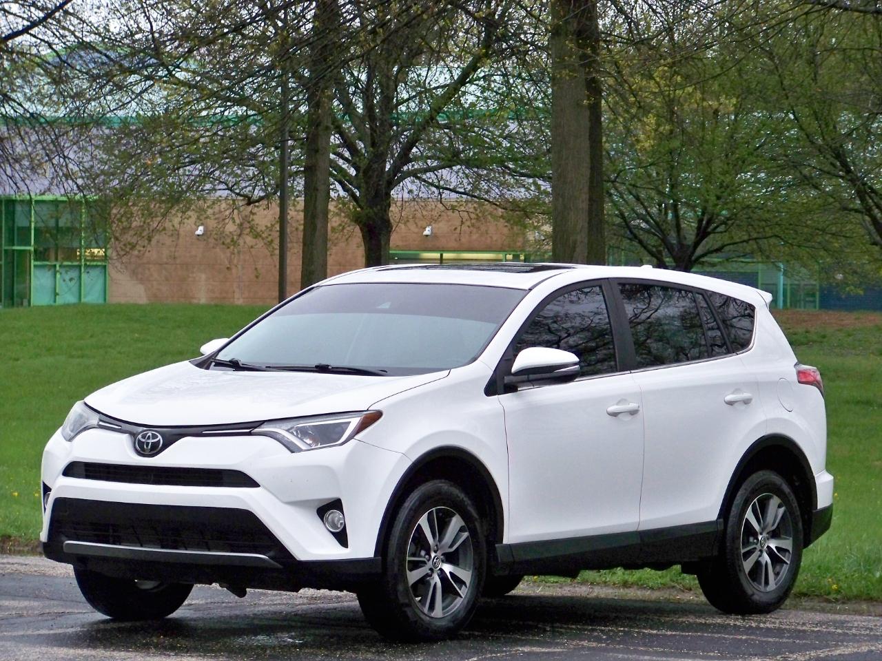 Toyota RAV4 XLE AWD 2018