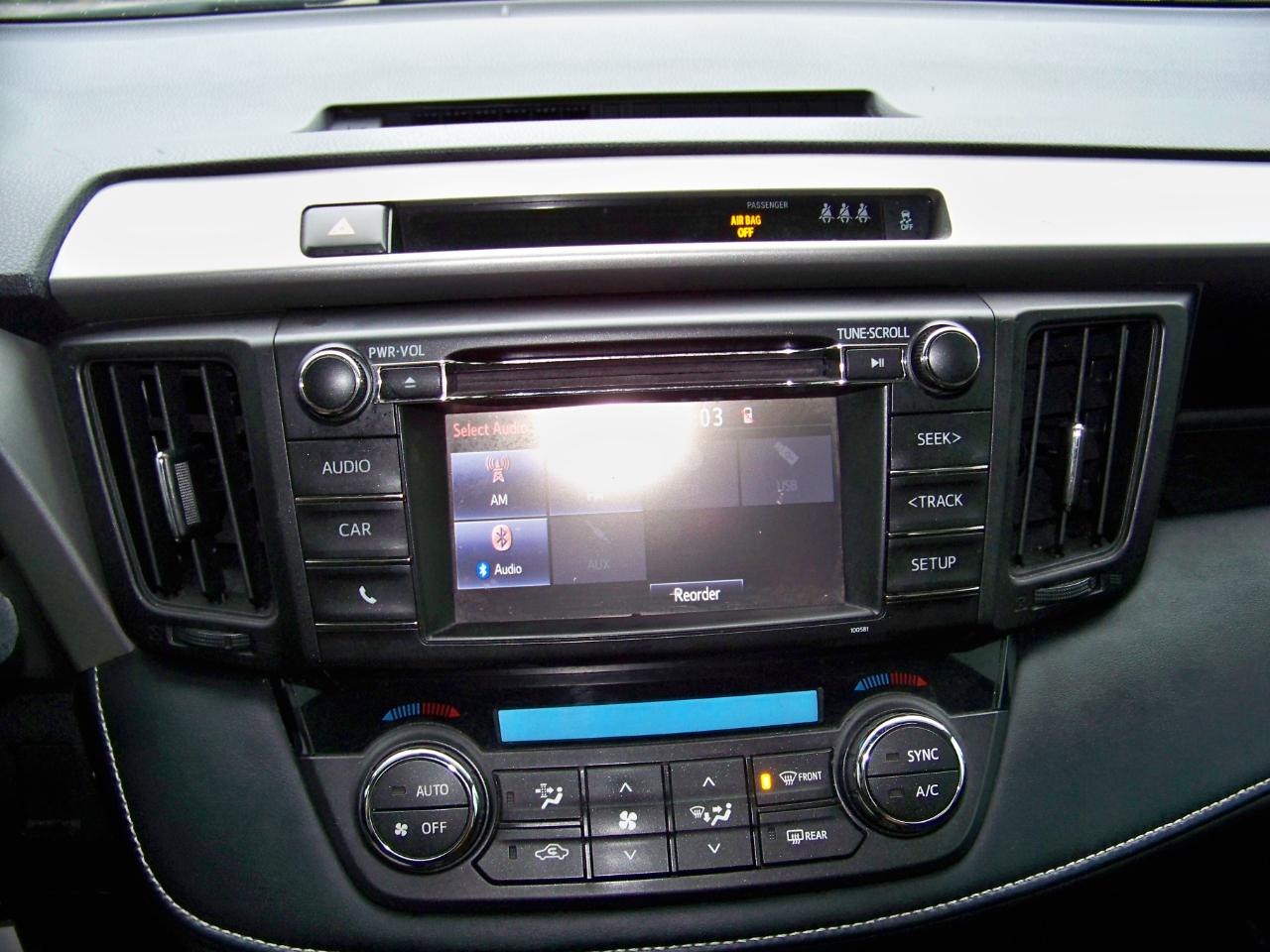 Toyota RAV4 XLE AWD 2018