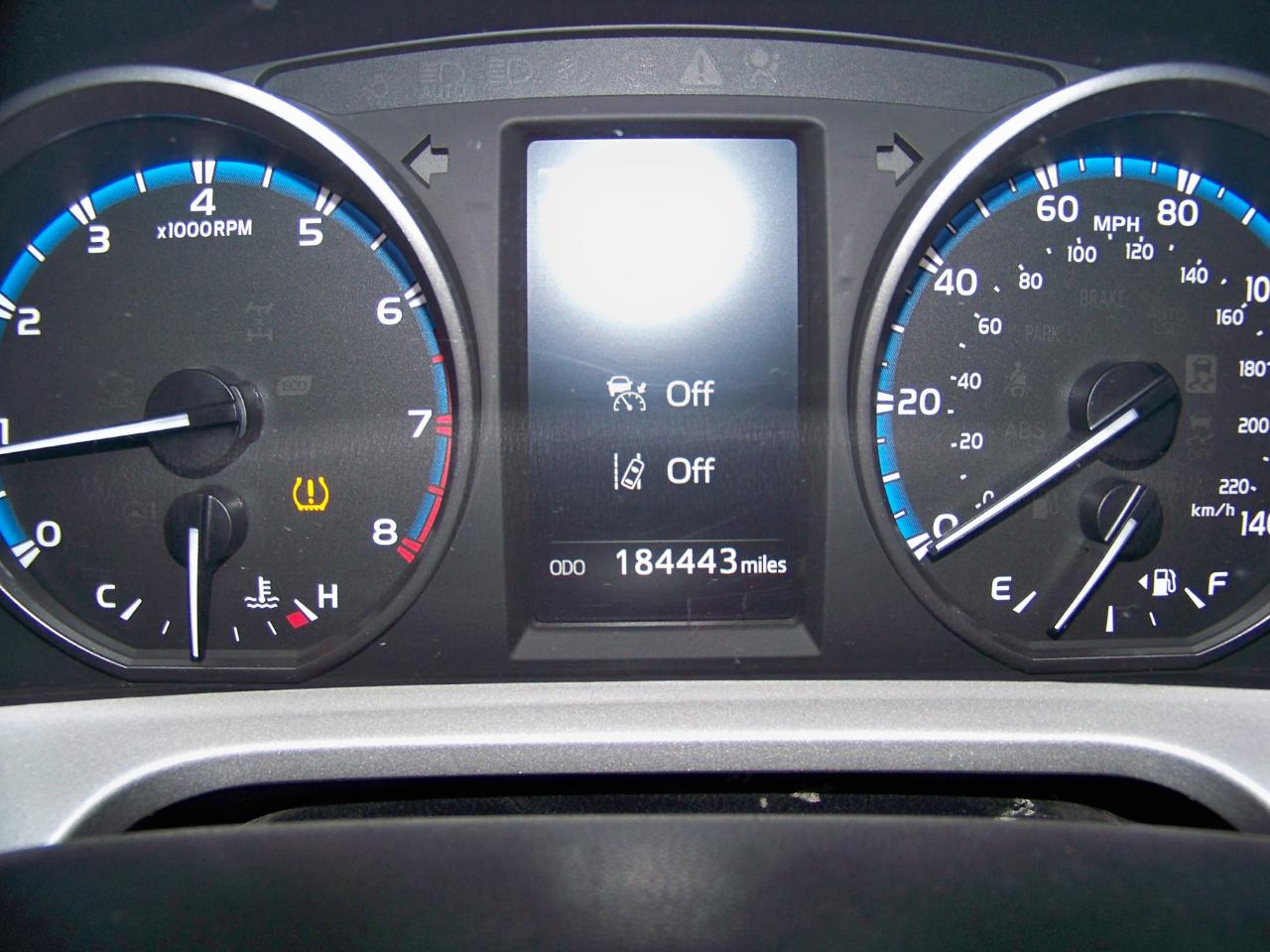 Toyota RAV4 XLE AWD 2018