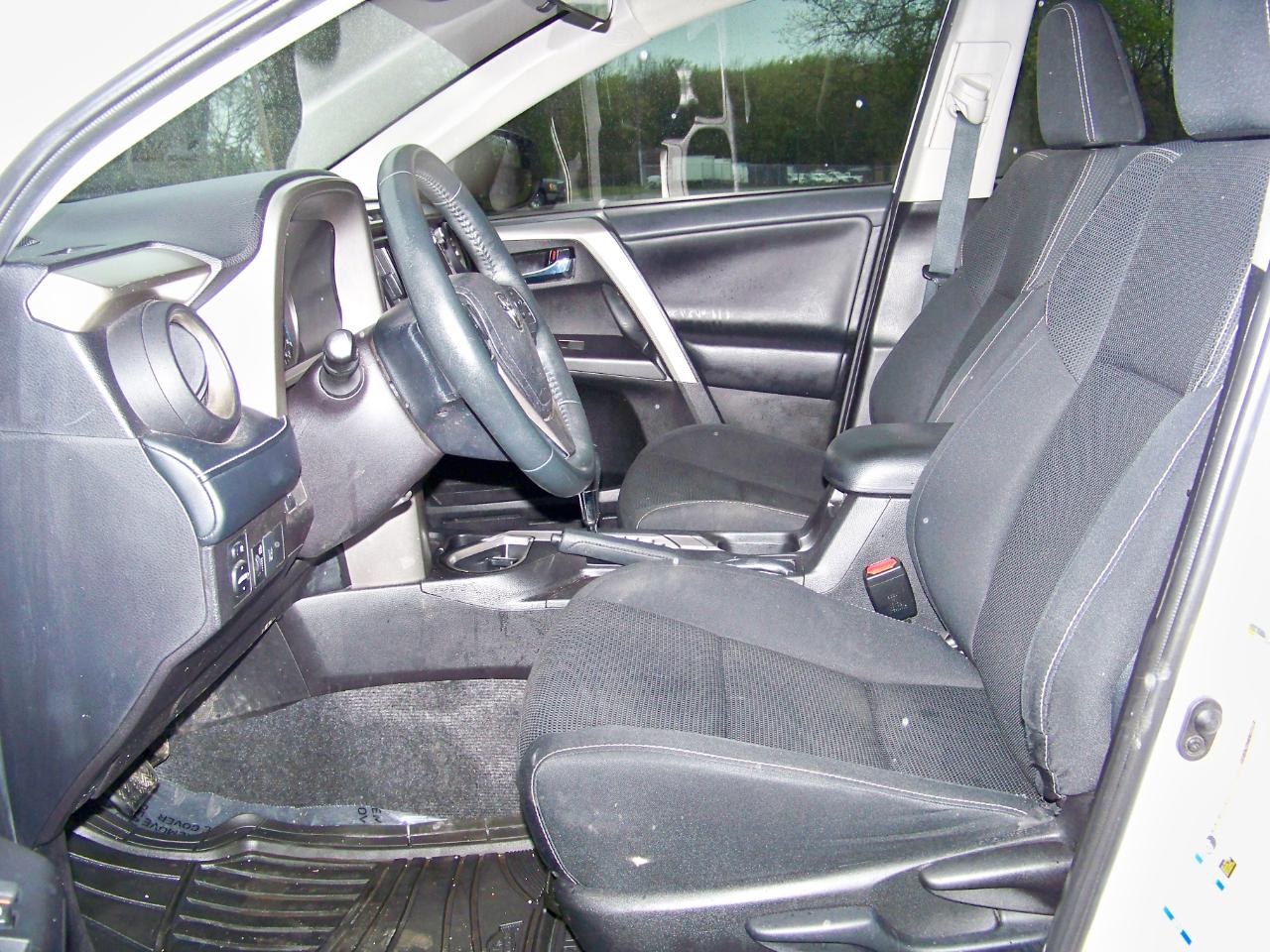 Toyota RAV4 XLE AWD 2018