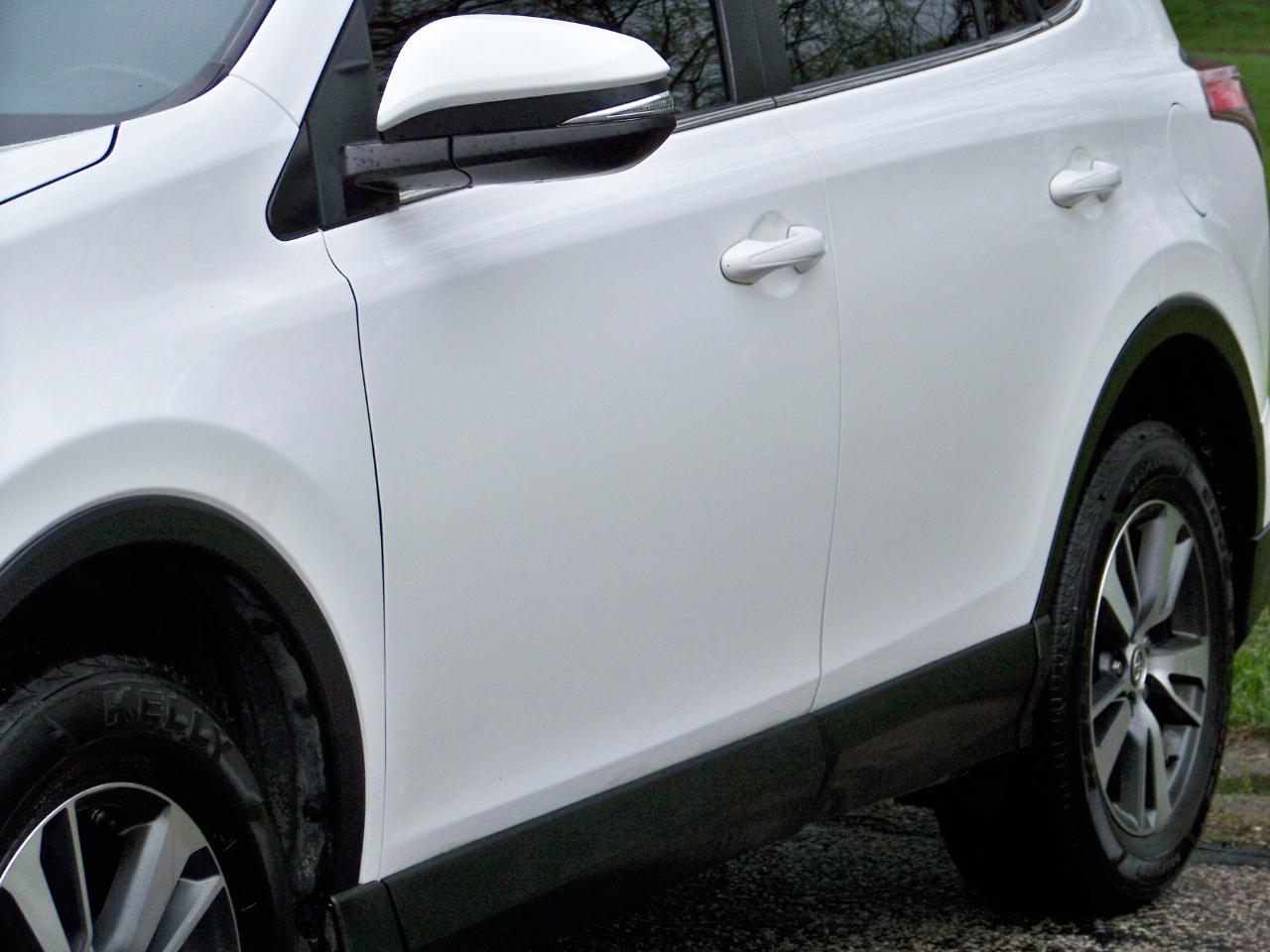 Toyota RAV4 XLE AWD 2018