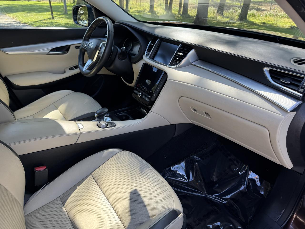 Infiniti QX50 PURE 2020