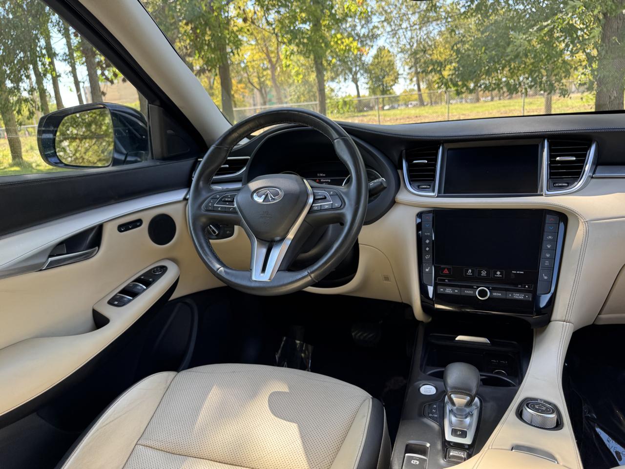 Infiniti QX50 PURE 2020