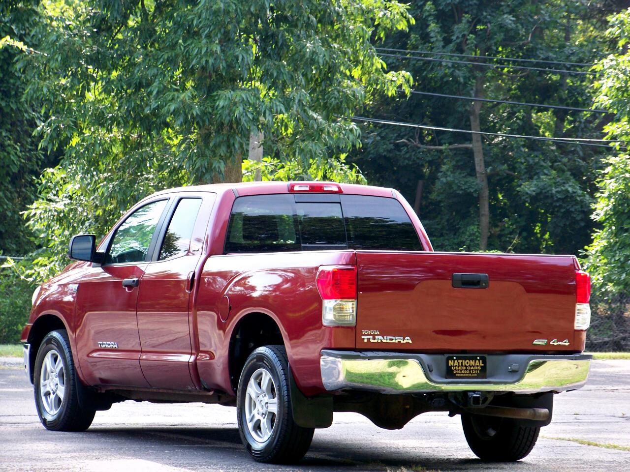 Toyota Tundra Tundra-Grade 5.7L FFV Double Cab 4WD 2010
