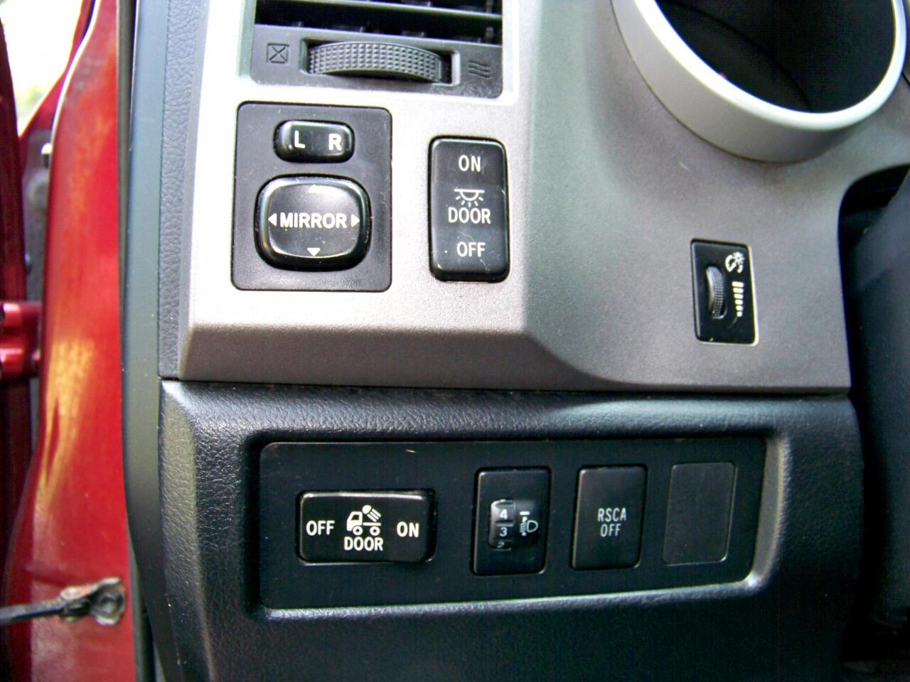 Toyota Tundra Tundra-Grade 5.7L FFV Double Cab 4WD 2010